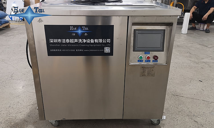 二工位超聲波清洗機(jī)的工作原理與應(yīng)用場(chǎng)景解析 二工位超聲波清洗機(jī)的工作原理與應(yīng)用場(chǎng)景解析