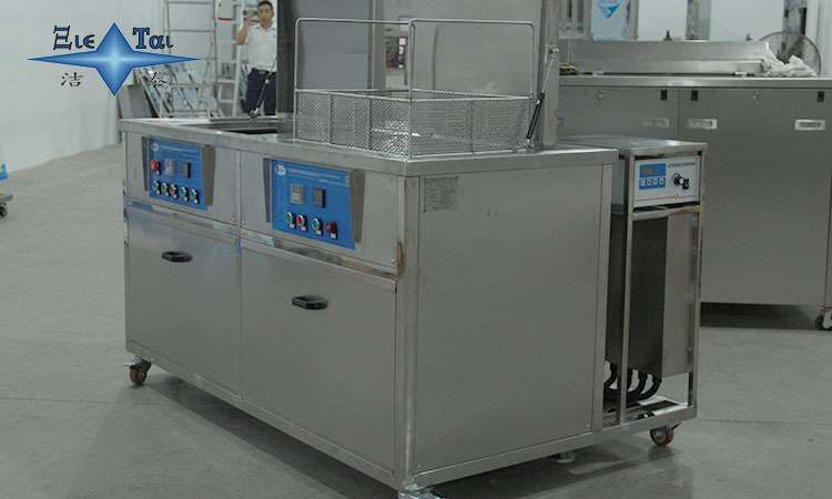 超聲波清洗機(jī)為何使用純水:解析其必要性與優(yōu)勢(shì) 超聲波清洗機(jī)為何使用純水:解析其必要性與優(yōu)勢(shì)